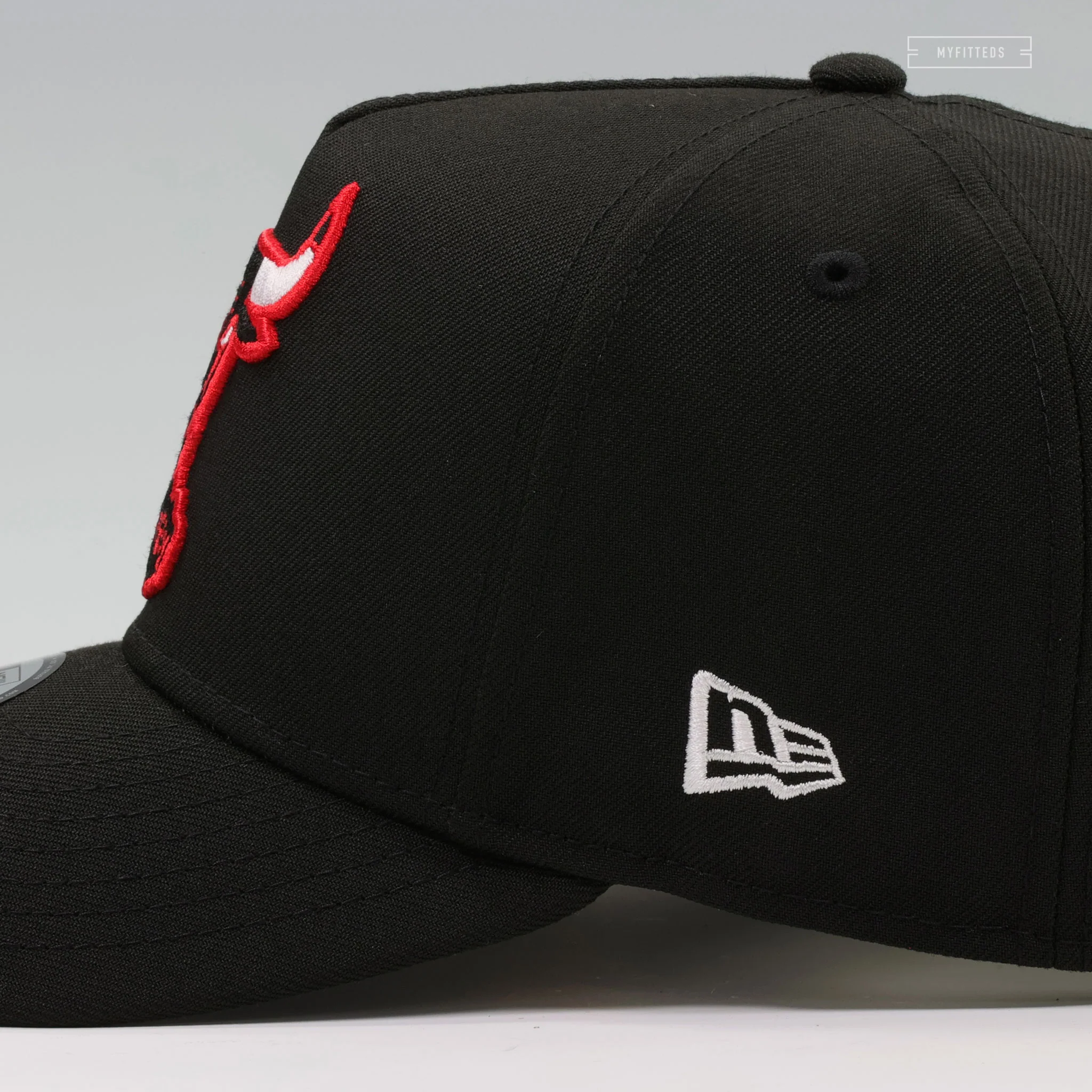 CHICAGO BULLS 1991-2011 FIRST CHAMPIONSHIP 20TH ANNIVERSARY 9FIFTY A-FRAME NEW ERA SNAPBACK - Image 5