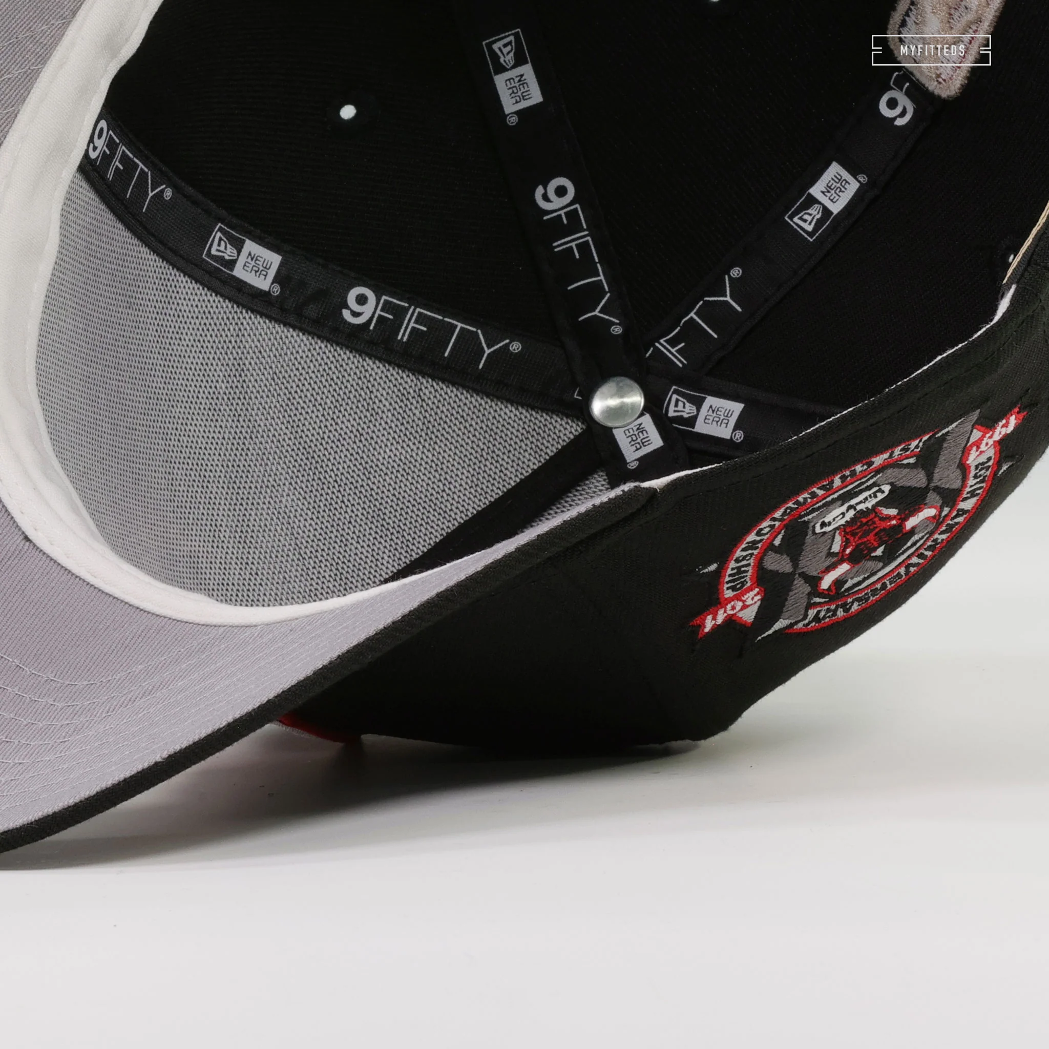 CHICAGO BULLS 1991-2011 FIRST CHAMPIONSHIP 20TH ANNIVERSARY 9FIFTY A-FRAME NEW ERA SNAPBACK - Image 7