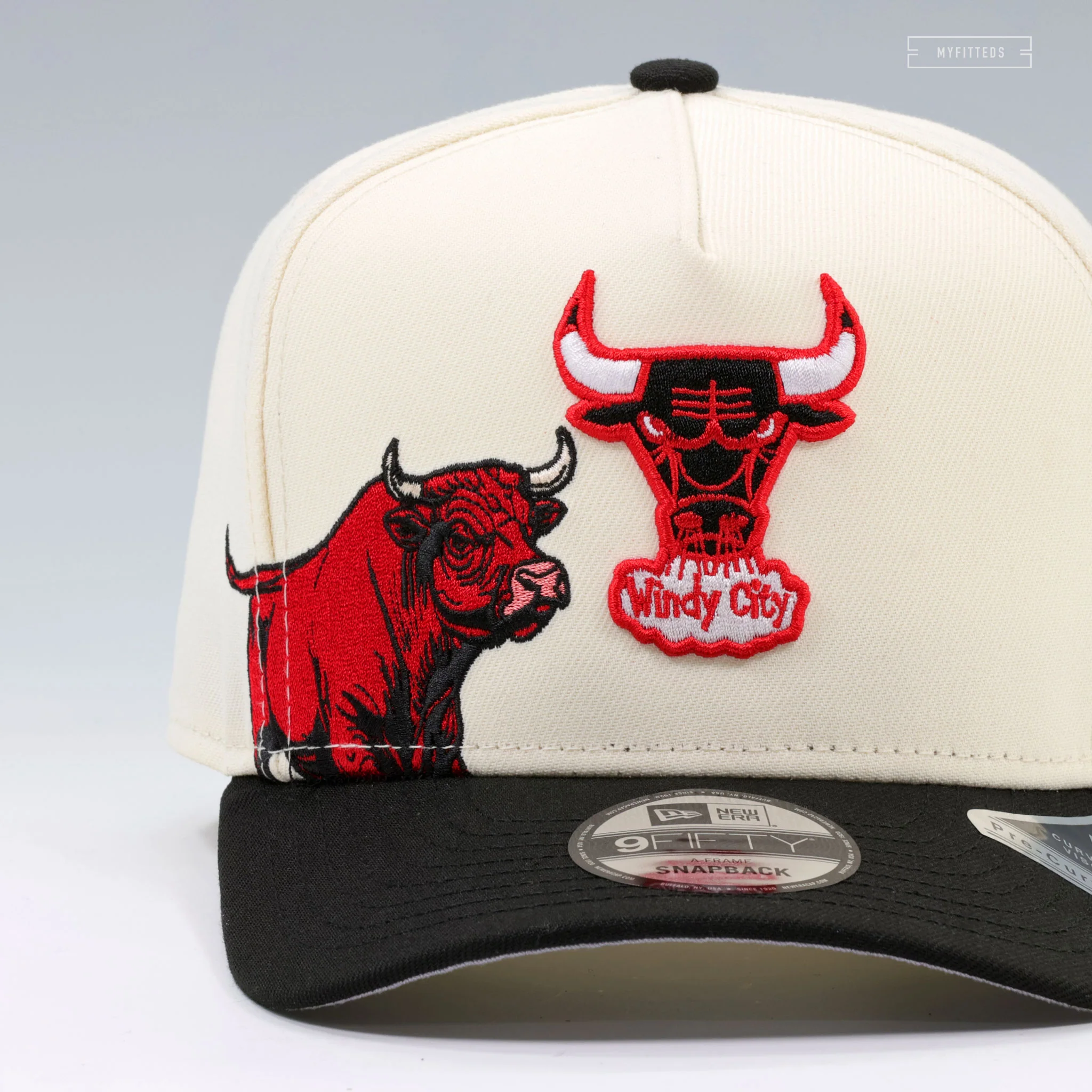 CHICAGO BULLS RAGING BULL OFF WHITE NBA HARDWOOD CLASSICS 9FIFTY A-FRAME NEW ERA SNAPBACK - Image 3