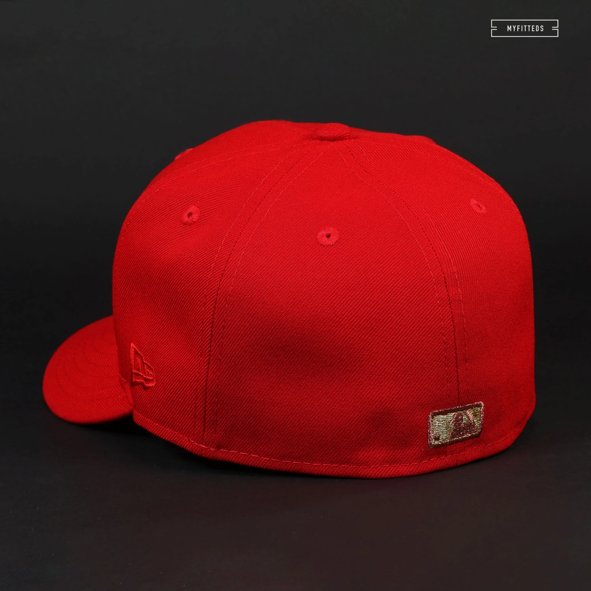 CINCINNATI REDS THE RUNNING MAN GOLDEN MARIO INSPIRED NEW ERA FITTED CAP - Image 3