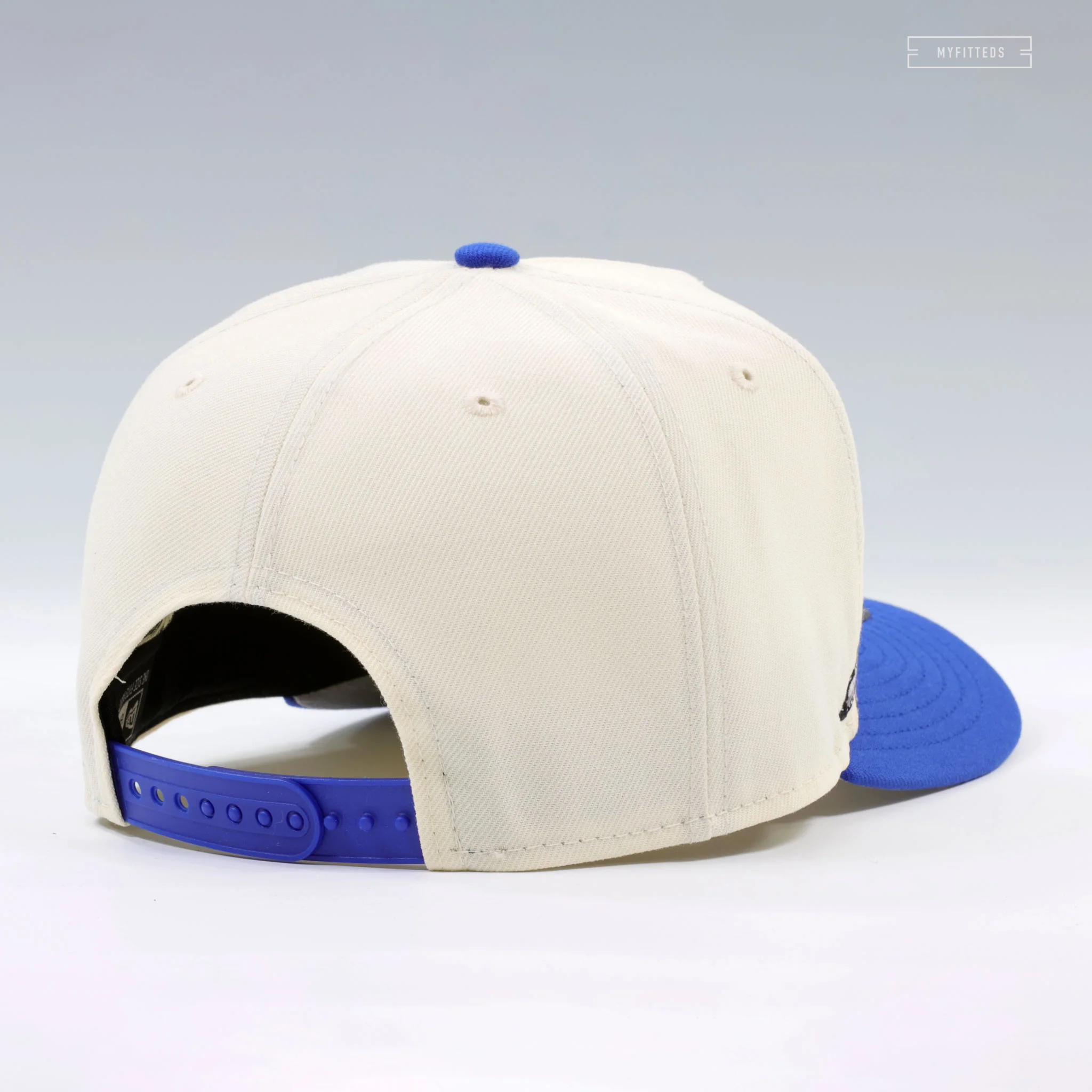 MINNESOTA TIMBERWOLVES HOWLING TIMBERWOLF OFF WHITE 9FIFTY A-FRAME NEW ERA SNAPBACK - Image 4