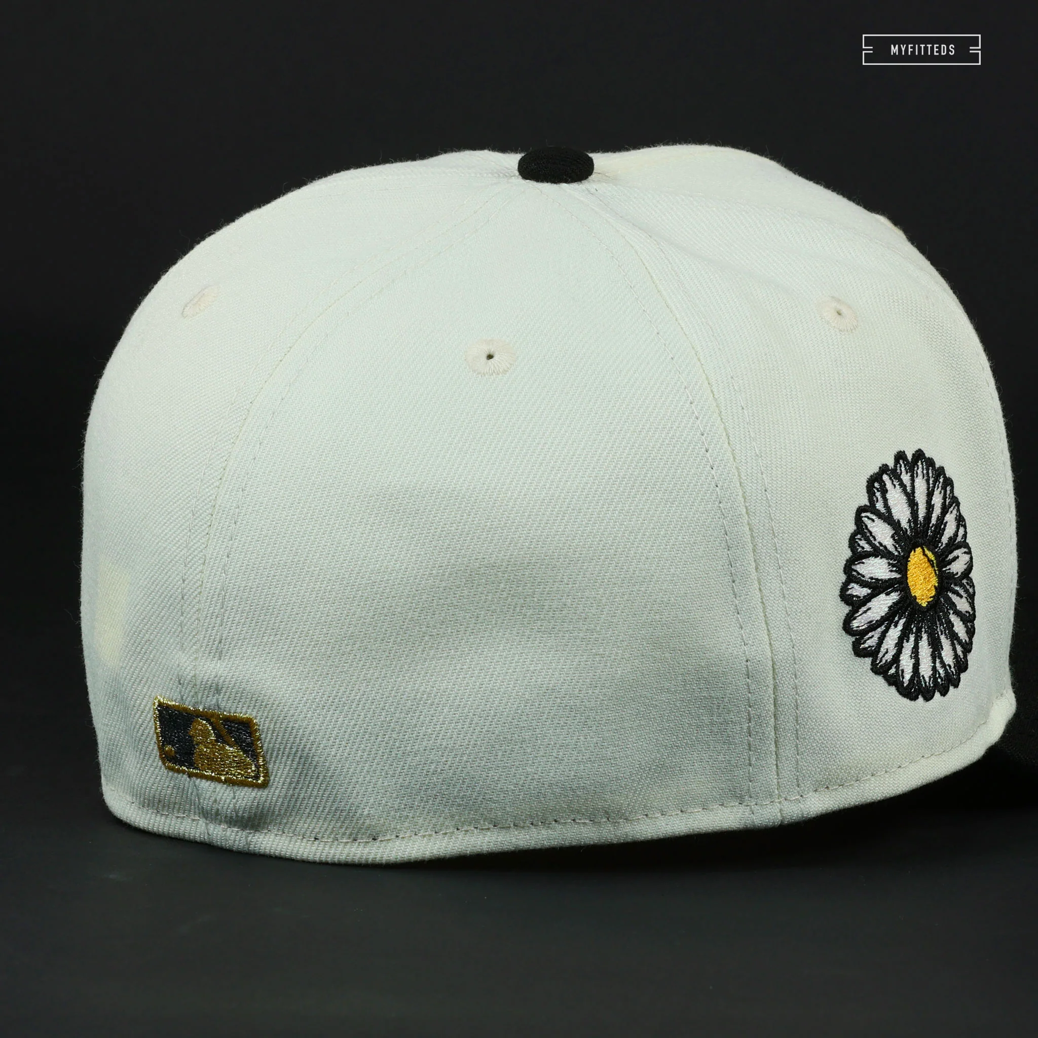 MINNESOTA TWINS "PEACE MINUS ONE BY G-DRAGON" OFF WHITE NEW ERA FITTED CAP - Image 3