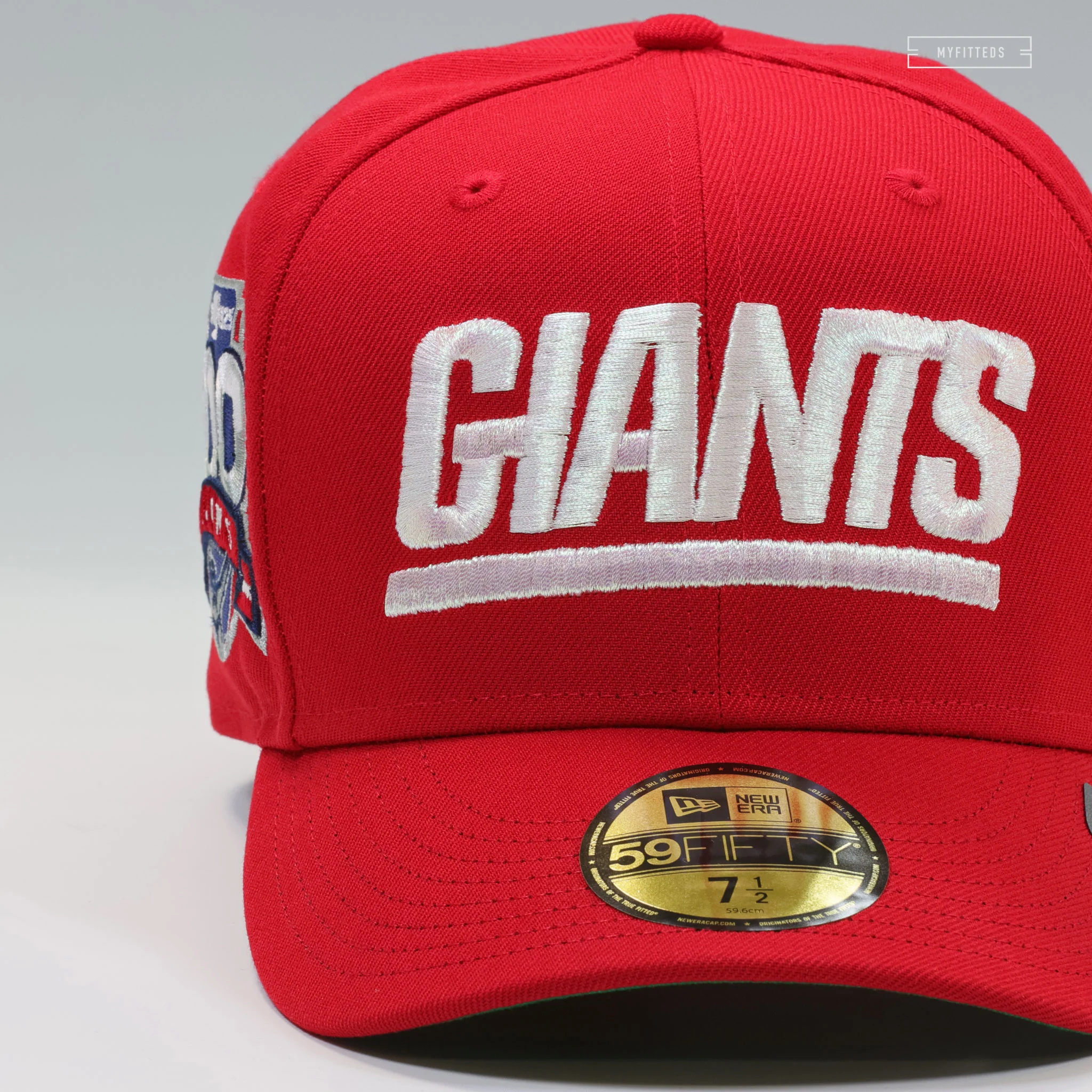 NEW YORK GIANTS 100 SEASONS IRIDESCENT WORDMARK RADIANT RED NEW ERA FITTED CAP - Image 3