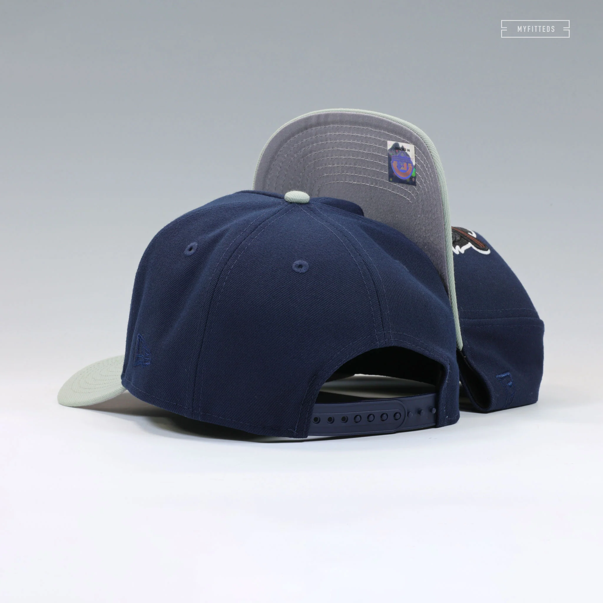 ROCHESTER RED WINGS 20TH ANNIVERSARY MEDICO DE LA PESTE NEW ERA 9FIFTY A-FRAME SNAPBACK - Image 2
