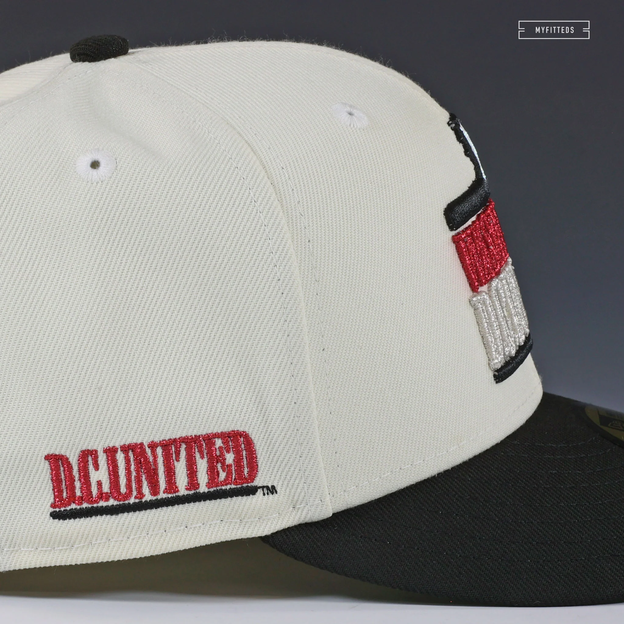 WASHINGTON D.C. UNITED 1996 INAUGURAL SEASON RETRO OFF WHITE NEW ERA FITTED CAP - Image 5